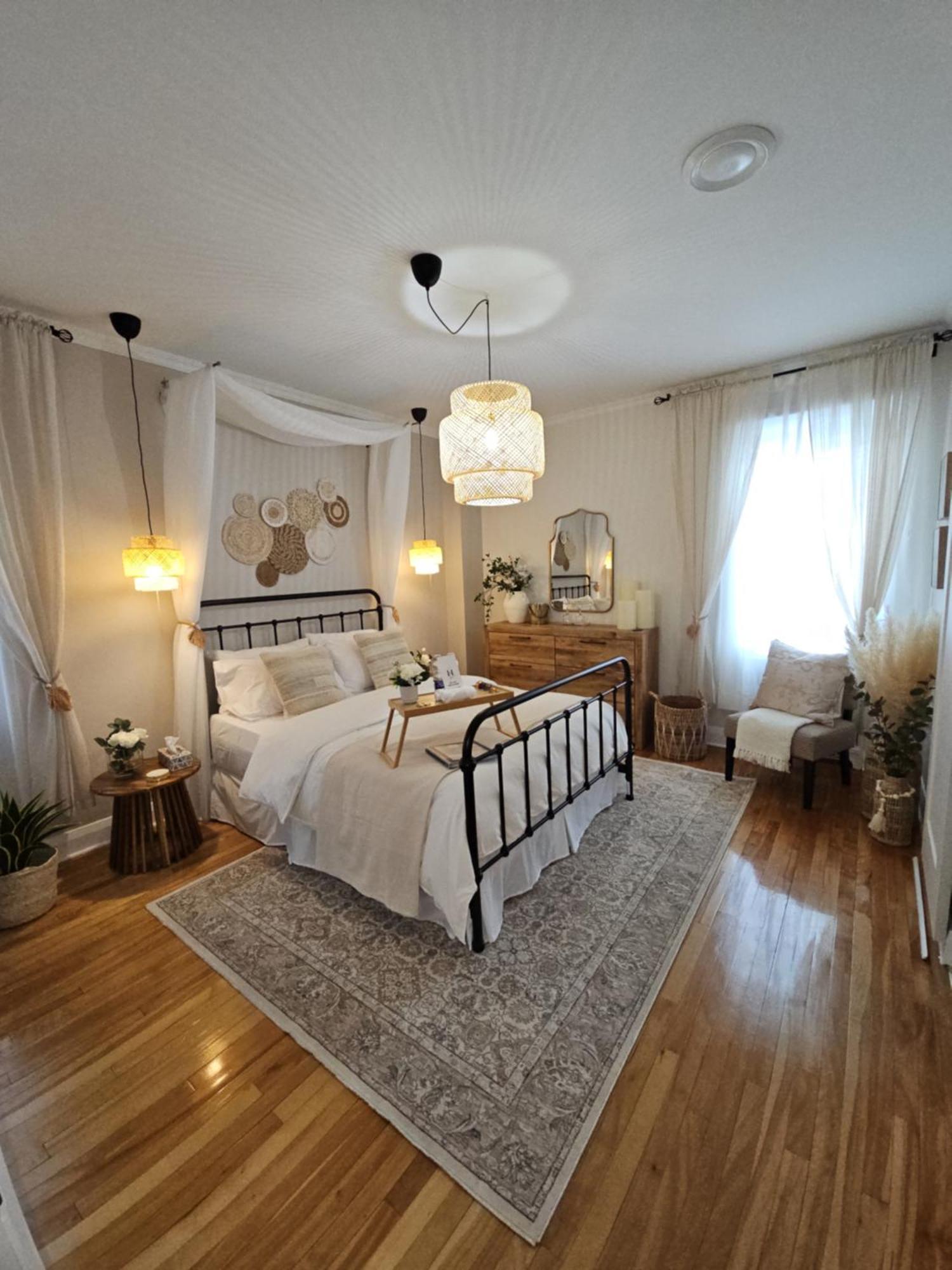 Gite Au P'Tit Manoir B&B Saguenay Bagian luar foto